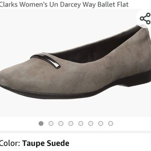 Clark Woman's Un Darcy Way Ballet Flats Taupe sz 8 1/2 pre owned good cond.